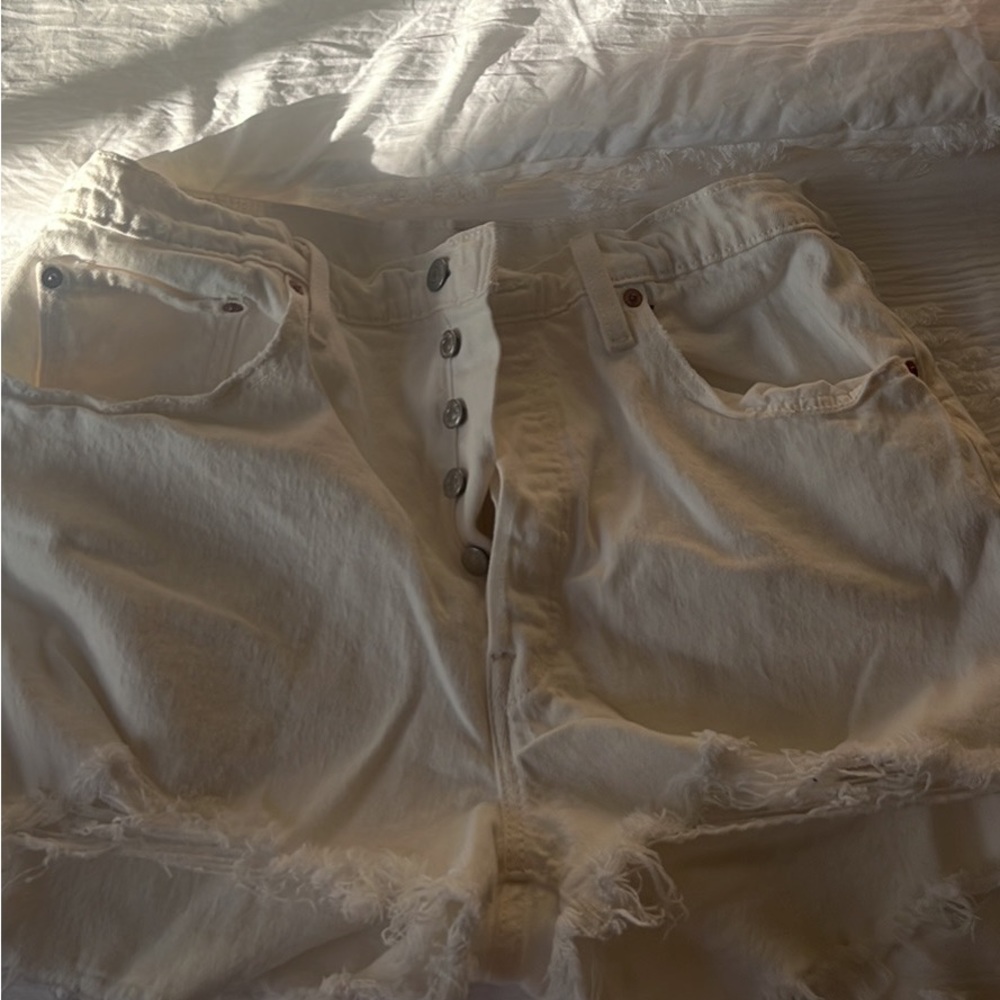 White Levi 501 shorts